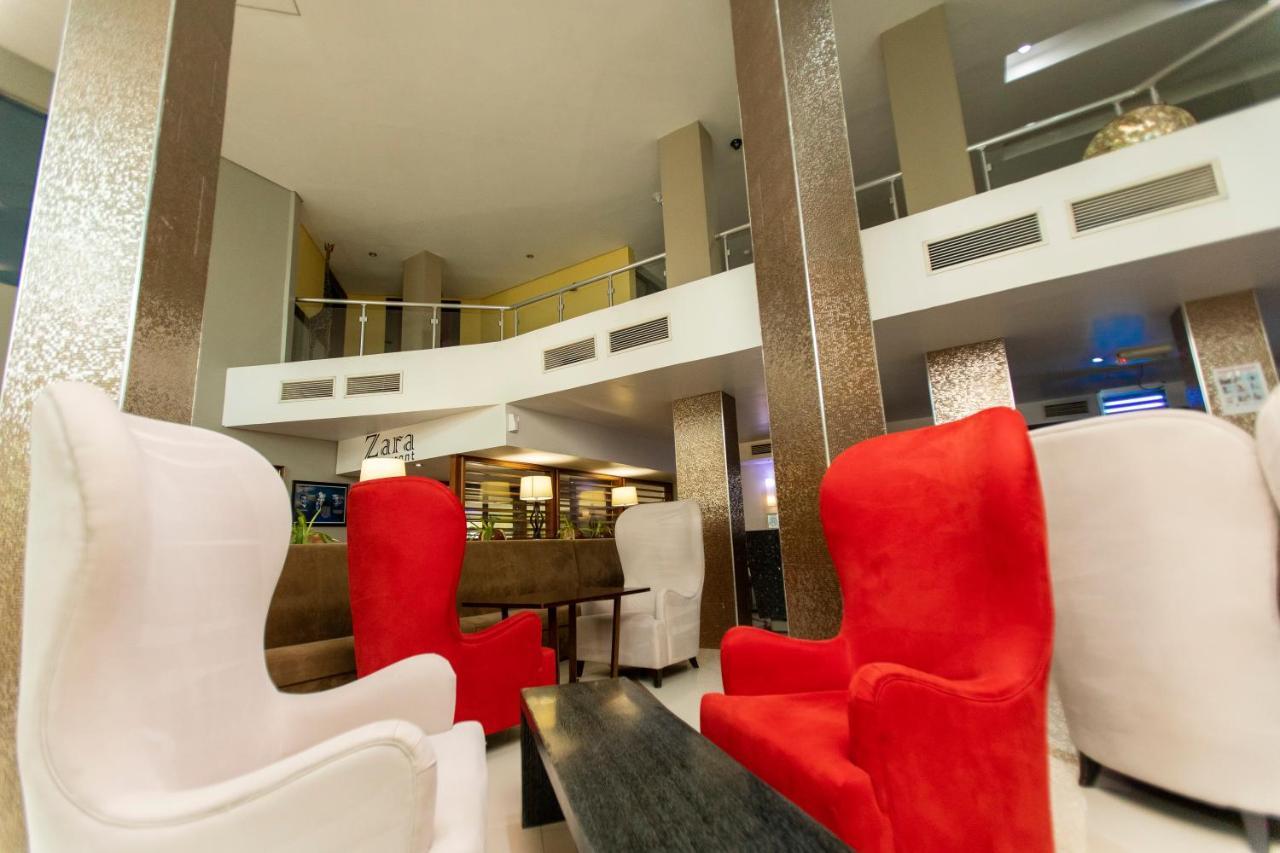 Best Western Premier Accra Airport Hotel Exterior photo